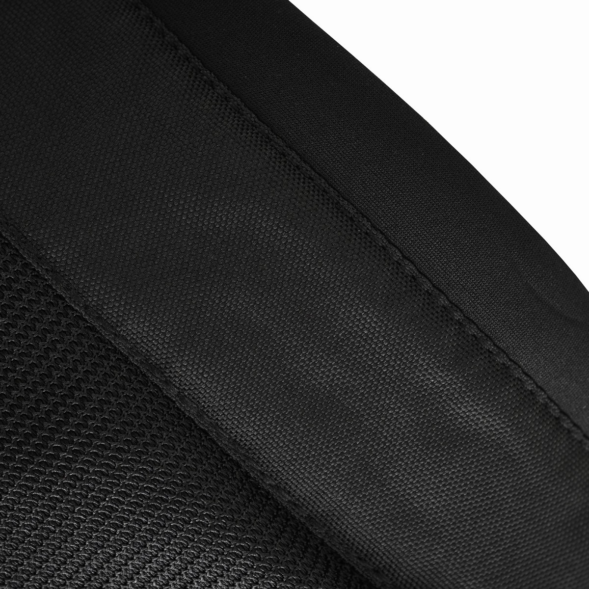 CHAQUETA DE MOTO PARA VERANO, PERFORADA, CON PROTECCIONES CE Y FORRO IMPERMEABLE DESMONTABLE. CERTIFICACIÓN CE CLASE AA. CHAQUETA DE MOTO PARA VERANO, PERFORADA, CON PROTECCIONES CE Y FORRO IMPERMEABLE DESMONTABLE. CERTIFICACIÓN CE CLASE AA.