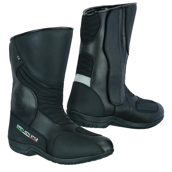 BOTAS DE MOTO URBANOS EN PIEL CON PROTECCIONES, IMPERMEABLES